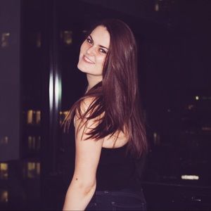 Meet your Posher, Julia